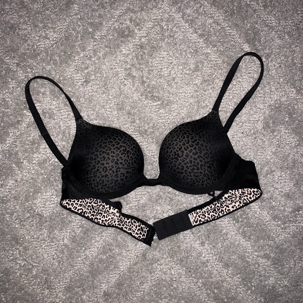 VICTORIA’S SECRET 34A Super Push Up Bra